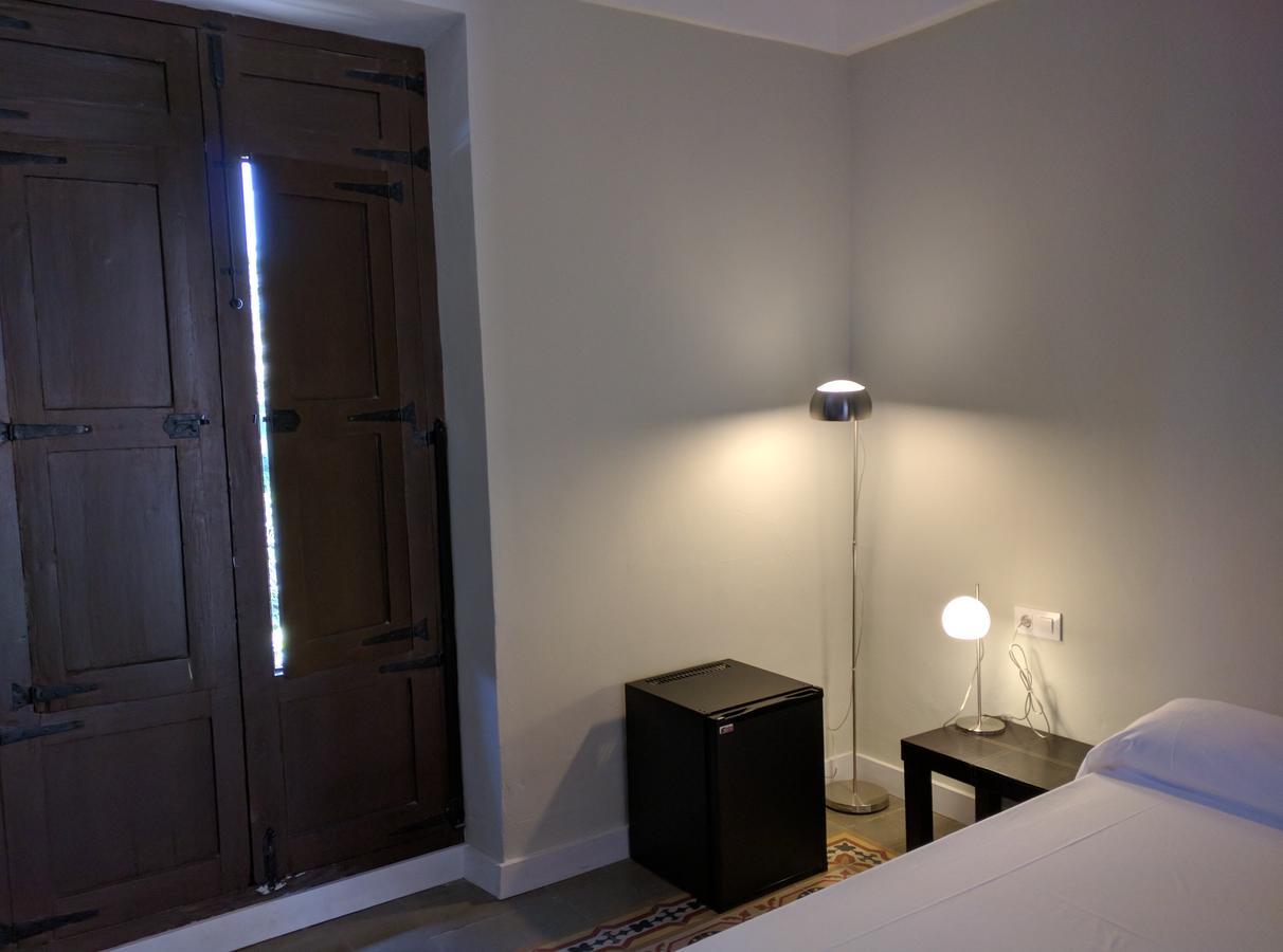 Nwt Paradise Urban Hostel Аликанте Экстерьер фото