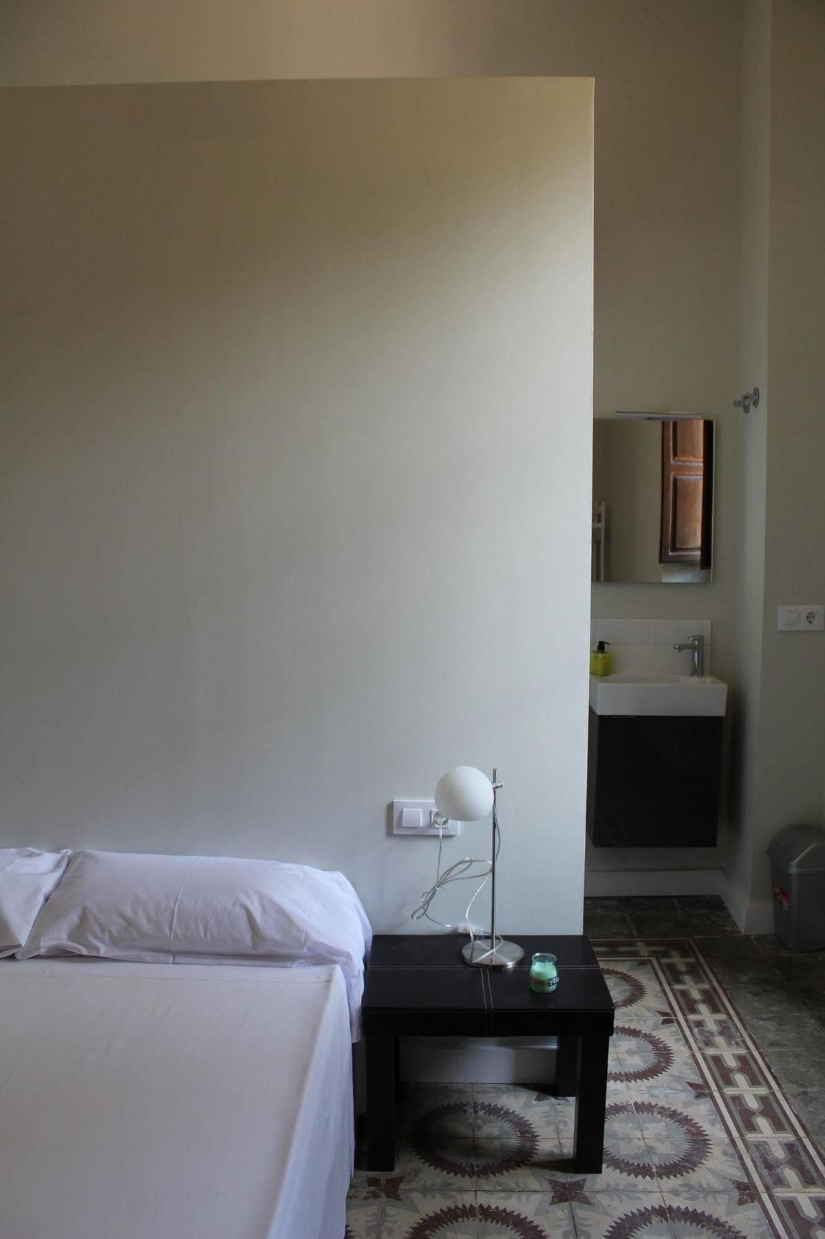 Nwt Paradise Urban Hostel Аликанте Экстерьер фото